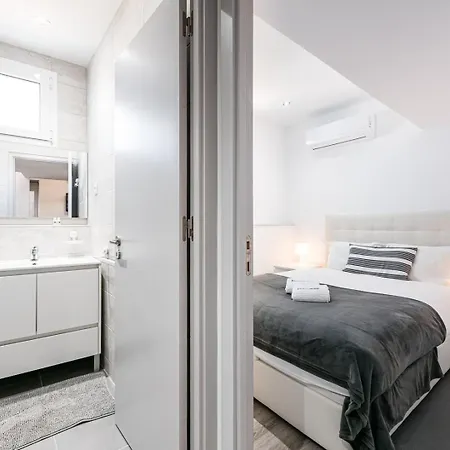 Guestready - Palacio Garden 13 *