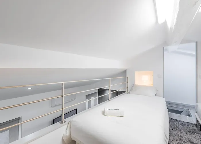 Guestready - Palacio Garden 13 *