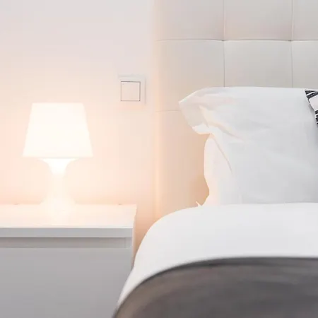 Guestready - Palacio Garden 13 Daire